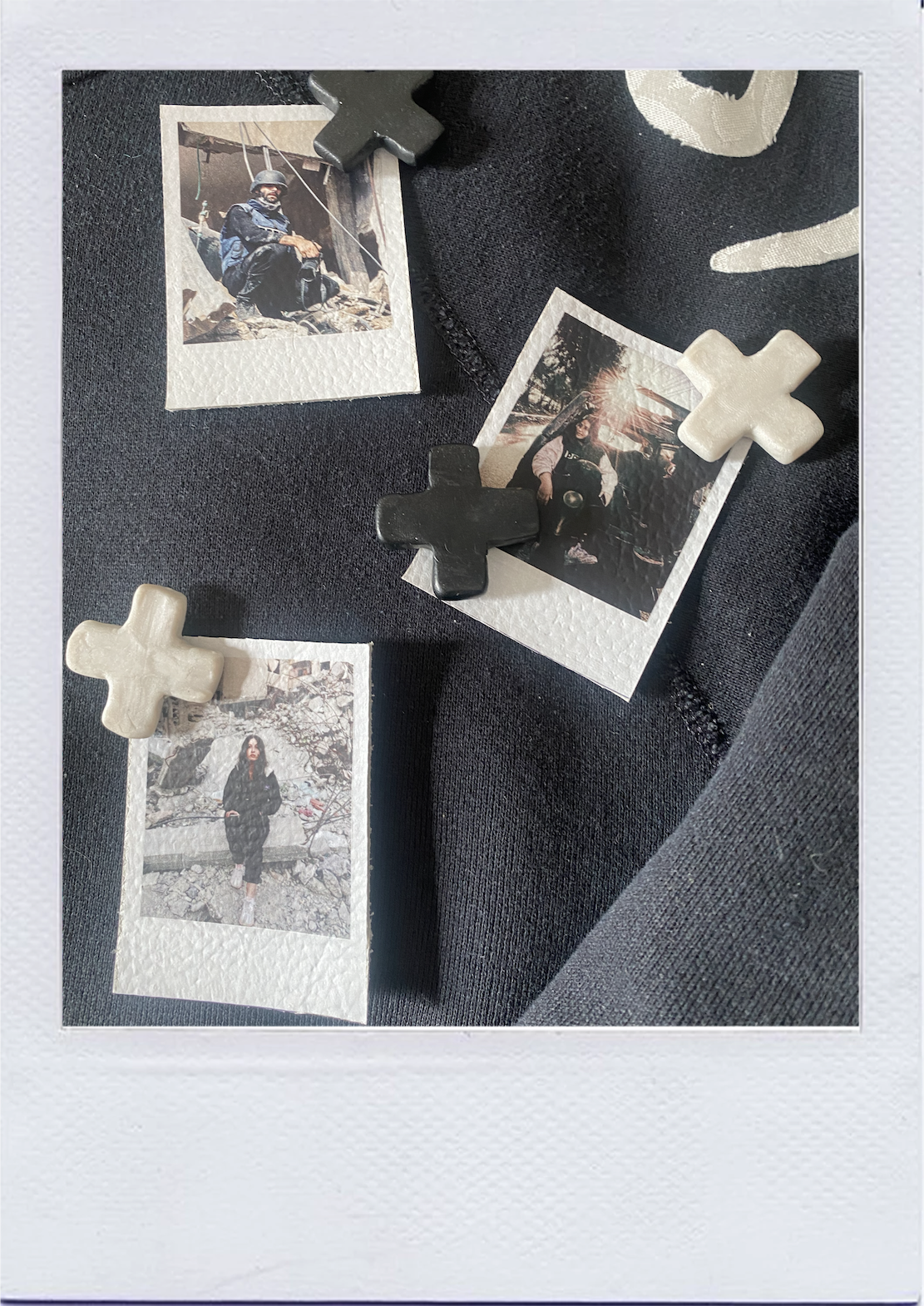 polaroid[s]